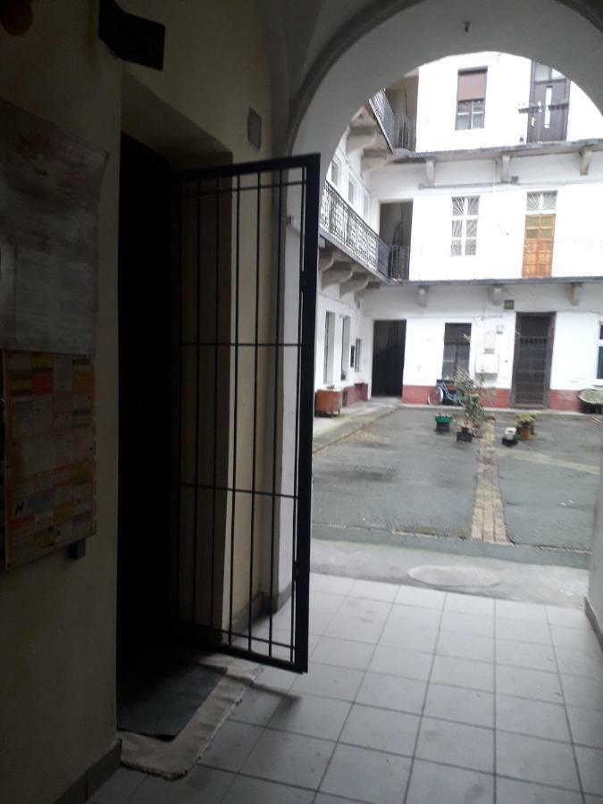 3B Voeroesmarty Utca Apartment